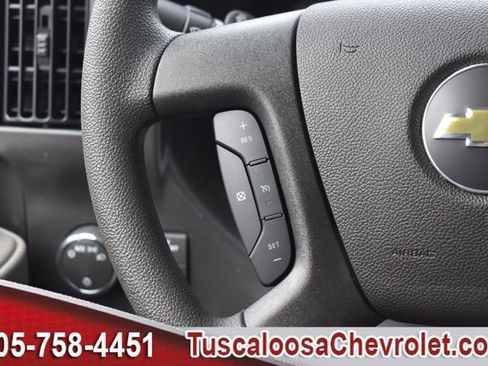 New 2025 Chevrolet Express 2500 Work Van w/ Communications Package image 18