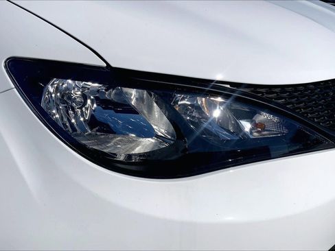 New 2026 Chrysler Voyager LX image 26