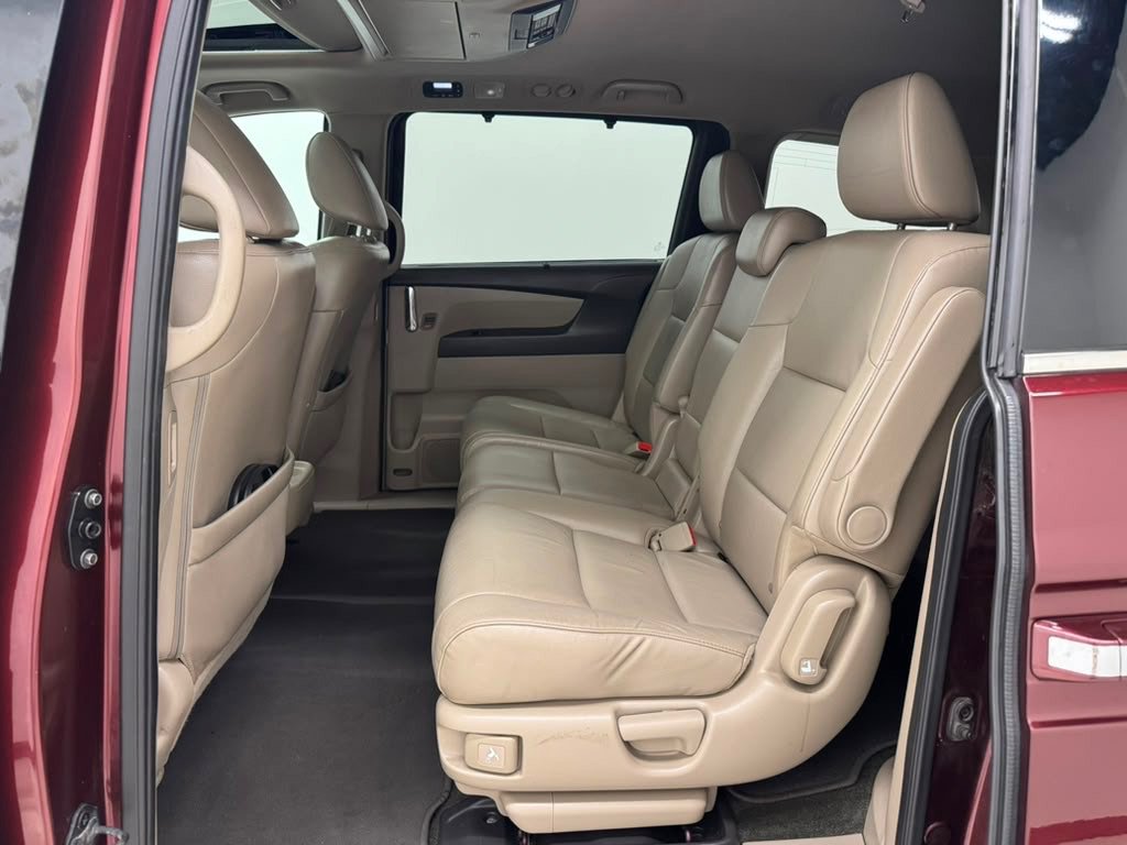 Used 2016 Honda Odyssey Touring image 23
