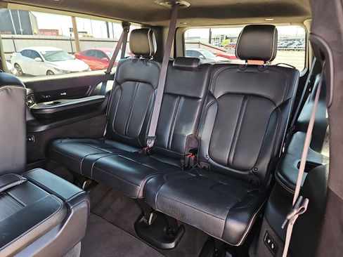 Used 2024 Jeep Grand Wagoneer L Series II w/ Quick Order Packagew 28T AWD/4WD image 10