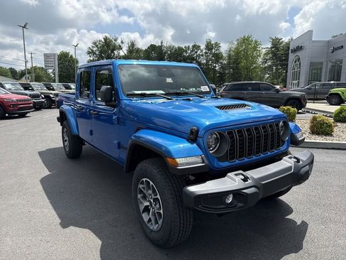 New 2026 Jeep Gladiator Sport AWD/4WD image 15