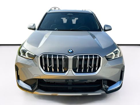 Certified 2023 BMW X1 xDrive28i w/ Convenience Package AWD/4WD image 2