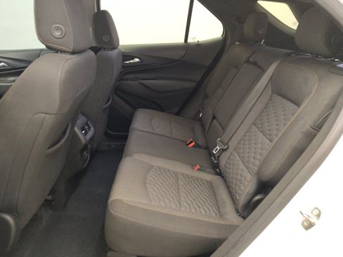 Used 2020 Chevrolet Equinox LT FWD image 18