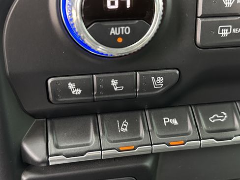 Certified 2022 GMC Sierra 2500 Denali image 31