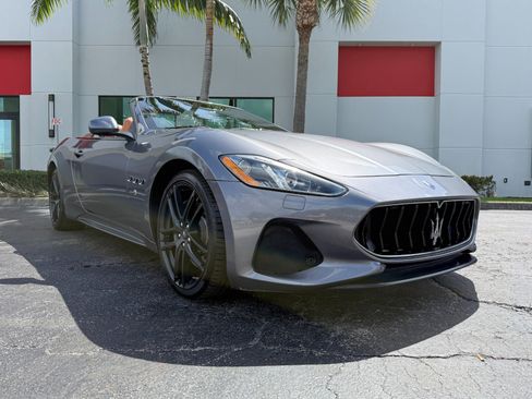 Used 2019 Maserati GranTurismo Sport image 12