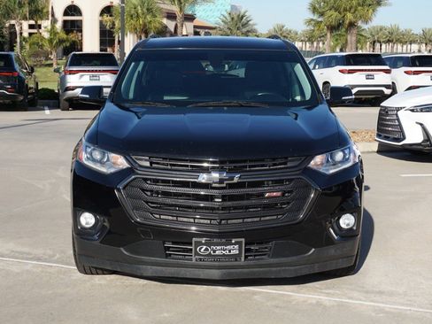 Used 2019 Chevrolet Traverse RS image 2