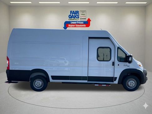 New 2024 RAM ProMaster 3500 w/ Delivery Van Package image 9