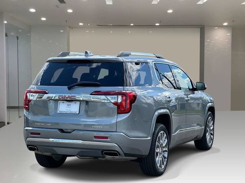 Used 2023 GMC Acadia Denali w/ Denali Technology Package AWD/4WD image 4