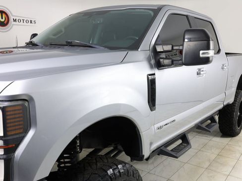 Used 2021 Ford F250 Lariat image 45