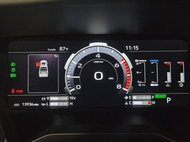 Used 2025 Toyota Tundra Limited w/ TRD Off-Road Package AWD/4WD image 12