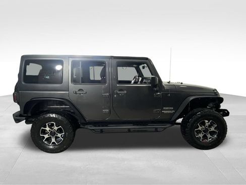 Used 2016 Jeep Wrangler Unlimited Sport w/ Quick Order Package 24S AWD/4WD image 11