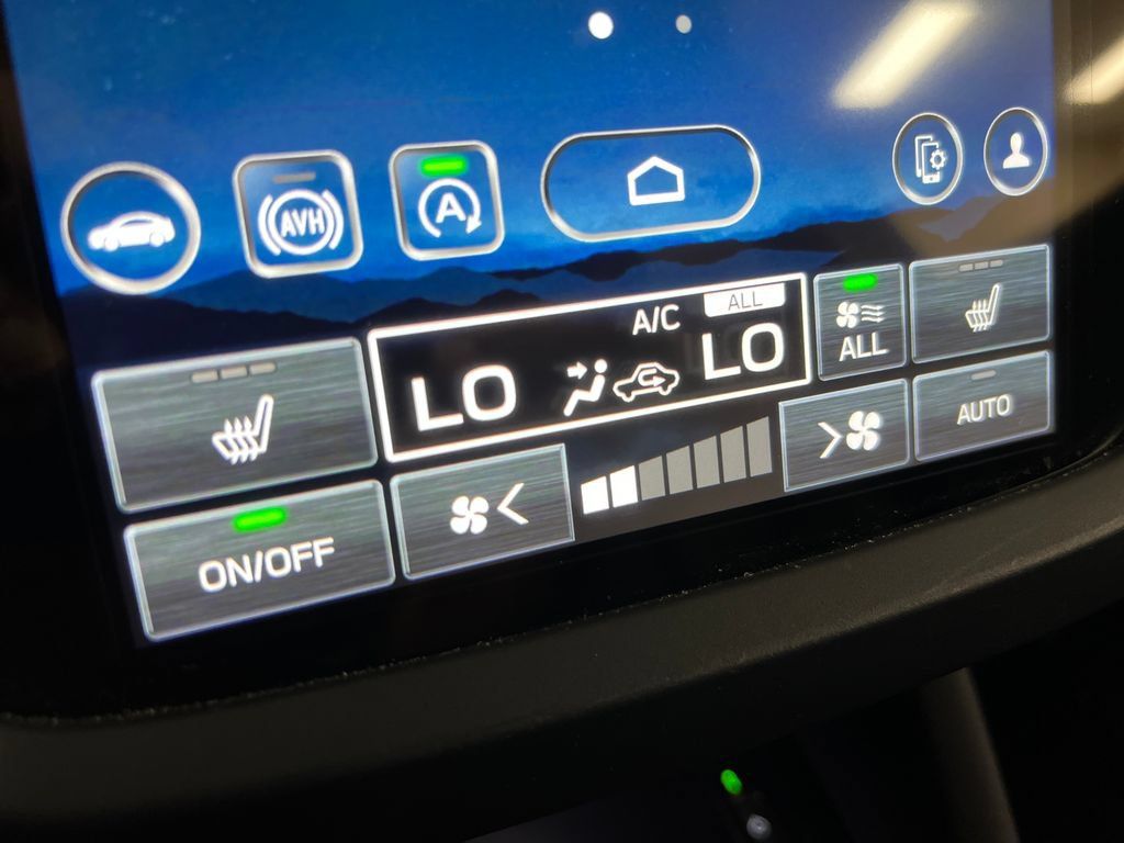 Used 2025 Subaru Forester Sport w/ Popular Package #1 AWD/4WD image 18