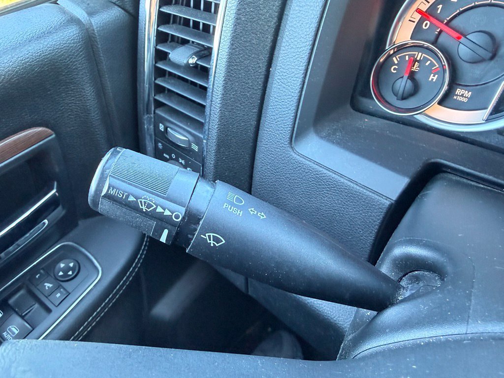 Used 2017 RAM 1500 Laramie AWD/4WD image 17