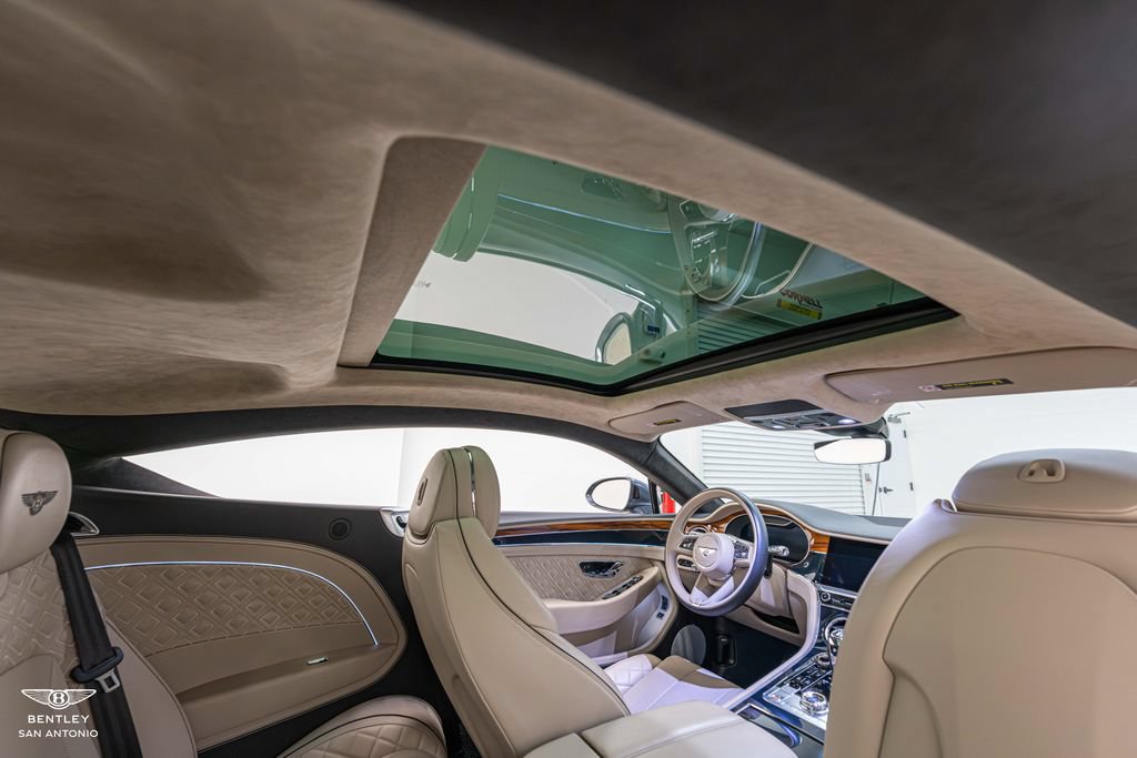 Used 2023 Bentley Continental GT V8 AWD/4WD image 27