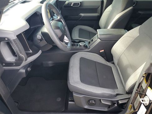 Used 2022 Ford Bronco 4-Door w/ Sasquatch Package image 5