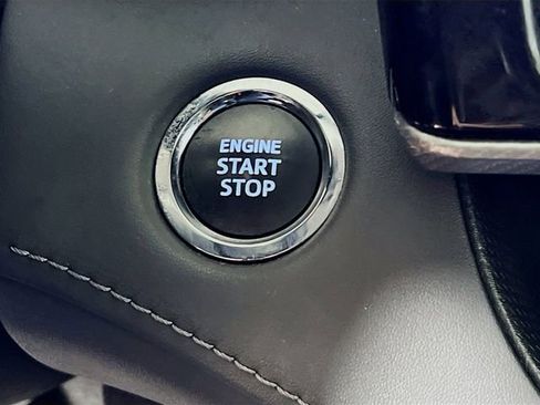 Used 2023 Toyota Highlander Platinum image 19