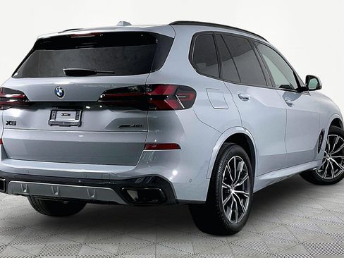 Certified 2026 BMW X5 xDrive40i w/ M Sport Package AWD/4WD image 7