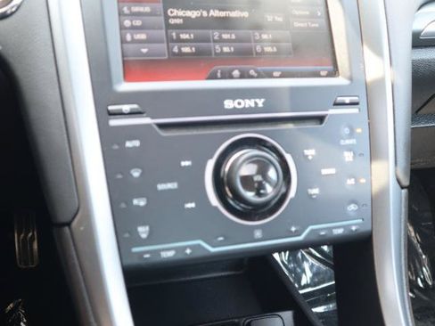 Used 2015 Ford Fusion Titanium FWD image 23