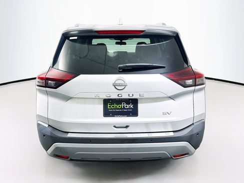Used 2023 Nissan Rogue SV w/ SV Premium B Package FWD image 7