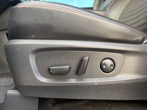 Used 2024 Nissan Pathfinder Rock Creek AWD/4WD image 14