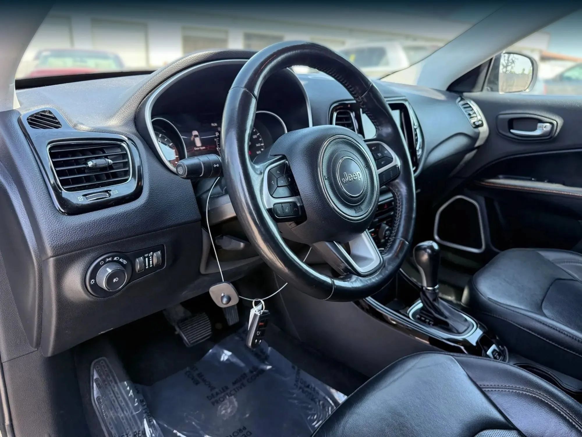 Used 2019 Jeep Compass Limited FWD image 17