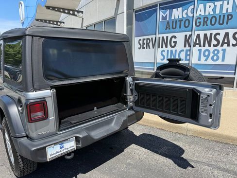 Used 2020 Jeep Wrangler Unlimited Sport S AWD/4WD image 31