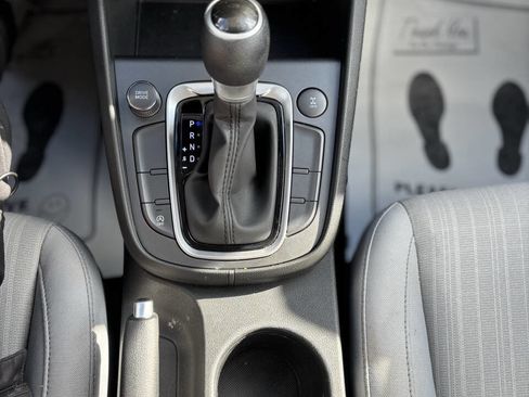 Used 2023 Hyundai Kona SEL w/ Cargo Package image 16