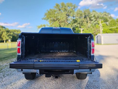 Used 2014 Ford F150 XLT w/ Equipment Group 302A Luxury AWD/4WD image 7