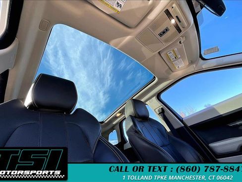 Used 2014 Land Rover Range Rover Evoque Prestige image 22