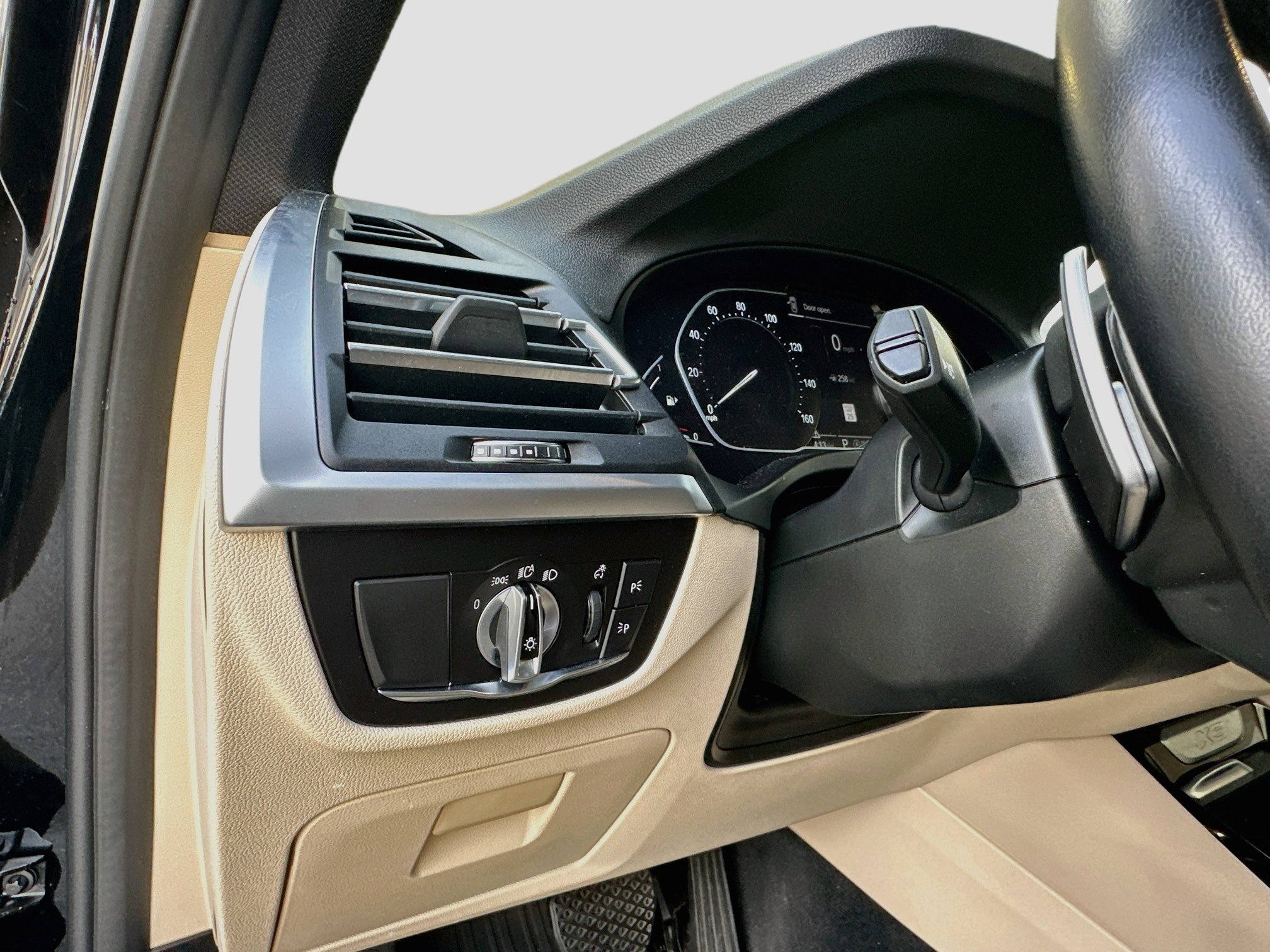 Used 2022 BMW X3 sDrive30i w/ Convenience Package w/ZPA RWD image 9