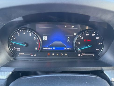 Used 2020 Ford Explorer XLT w/ Equipment Group 202A image 3