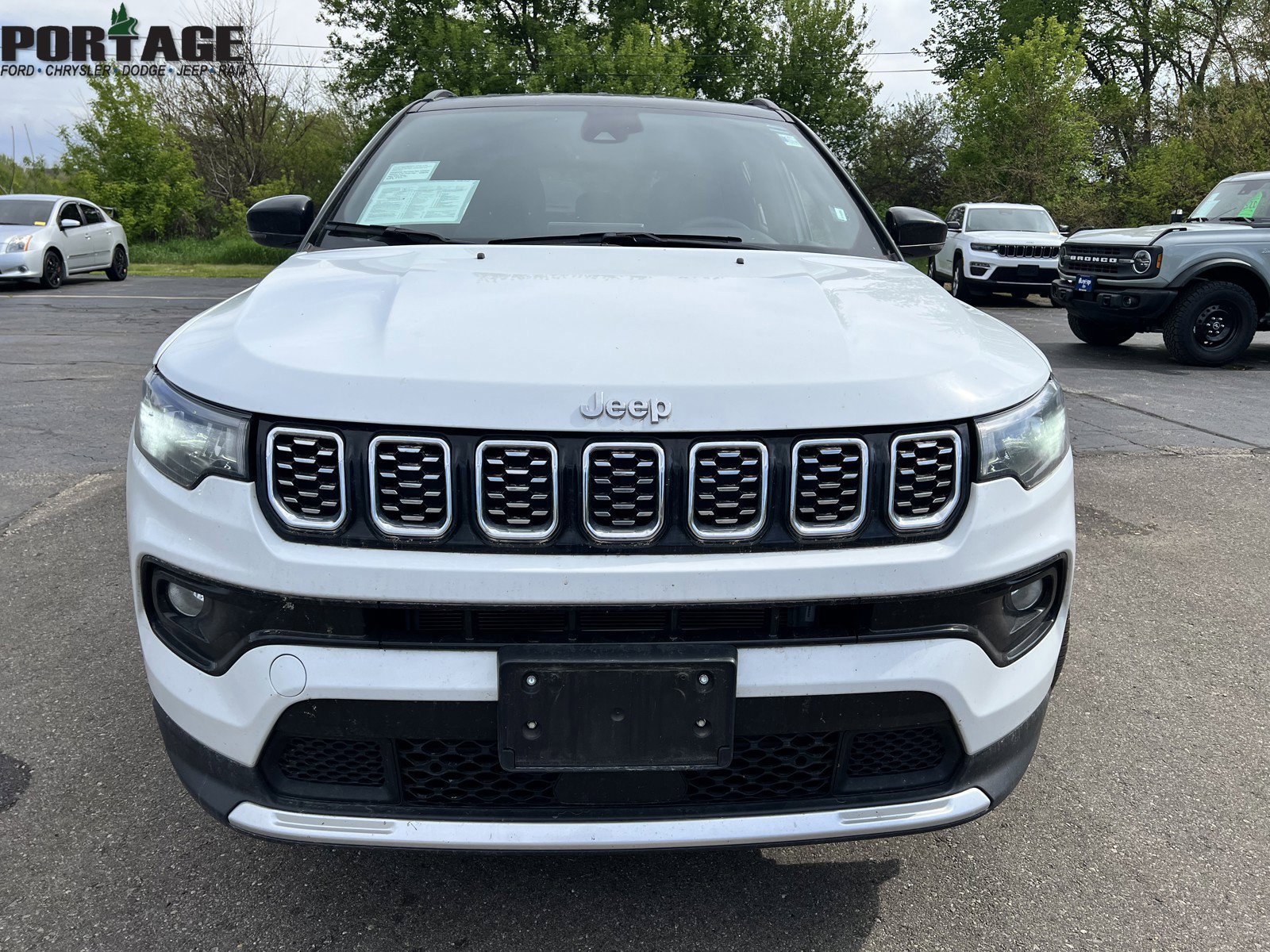 Used 2024 Jeep Compass Limited AWD/4WD image 37
