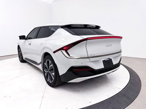 Used 2022 Kia EV6 GT-Line w/ GT-Line Suede Seat Package image 14