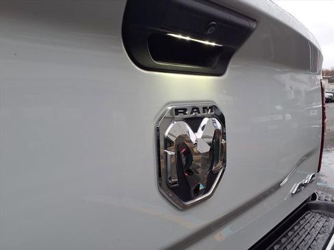 Used 2024 RAM 3500 Big Horn image 10