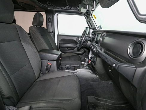 Used 2023 Jeep Wrangler Sport S image 16