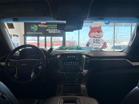 Used 2019 Chevrolet Tahoe LT image 16