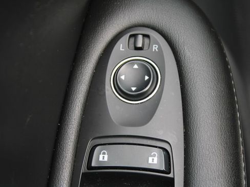 Used 2021 INFINITI QX50 Luxe image 22