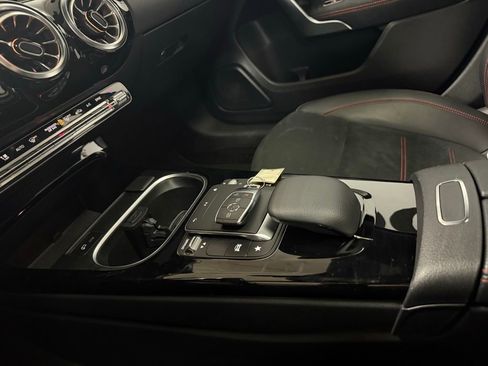 Used 2022 Mercedes-Benz A 220 4MATIC w/ AMG Line image 15