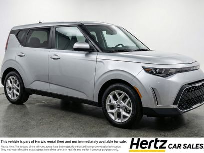 Used 2025 Kia Soul LX w/ LX Technology Package