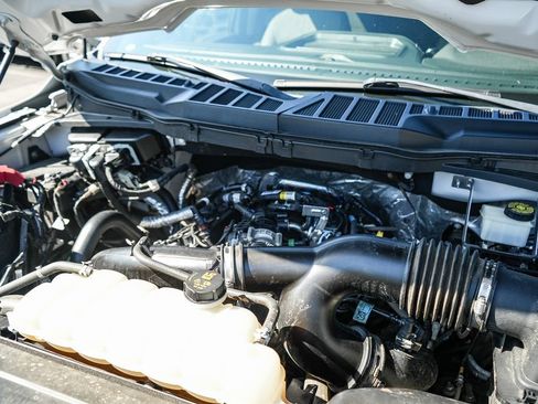 Used 2022 Ford F150 XLT w/ Trailer Tow Package AWD/4WD image 24