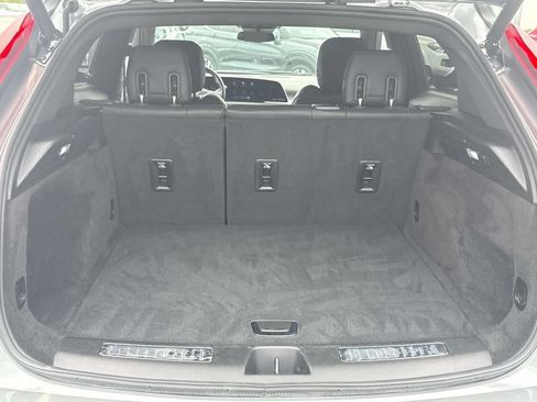 Used 2025 Cadillac XT4 Premium Luxury FWD image 26