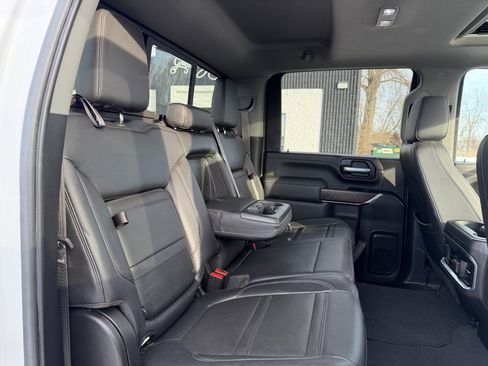 Used 2022 GMC Sierra 2500 Denali w/ Denali Ultimate Package image 31