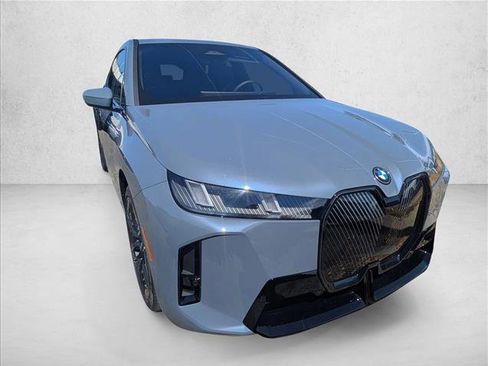 New 2026 BMW iX xDrive45 w/ M Sport Package image 6