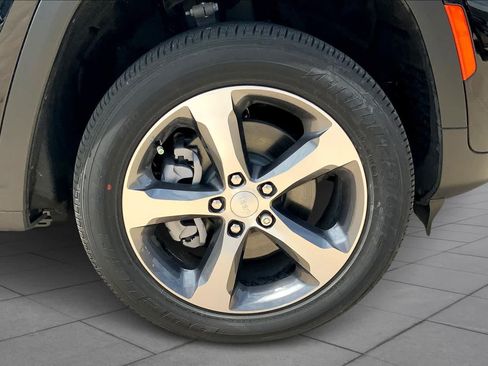 New 2023 Jeep Grand Cherokee 4WD 4xe image 11
