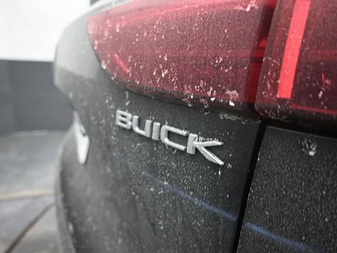 Used 2024 Buick Envision Preferred image 15