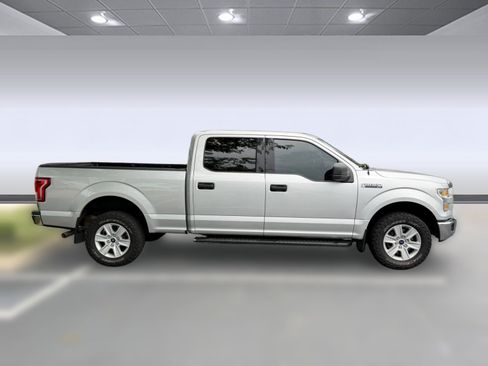 Used 2016 Ford F150 XLT w/ Heavy-Duty Payload Package AWD/4WD image 6
