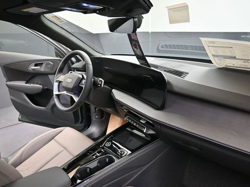 New 2026 Audi Q3 quattro 2.0T AWD/4WD image 12