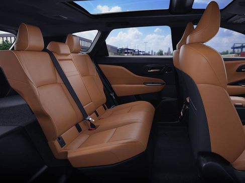 New 2025 Toyota Crown Signia w/ Advanced Technology Package image 21