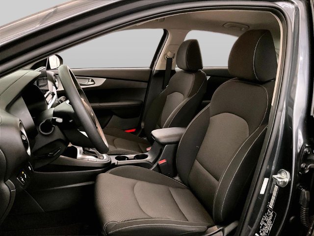 Used 2023 Kia Forte Sedan FWD image 24