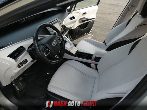 Used 2019 Toyota Mirai FWD image 44
